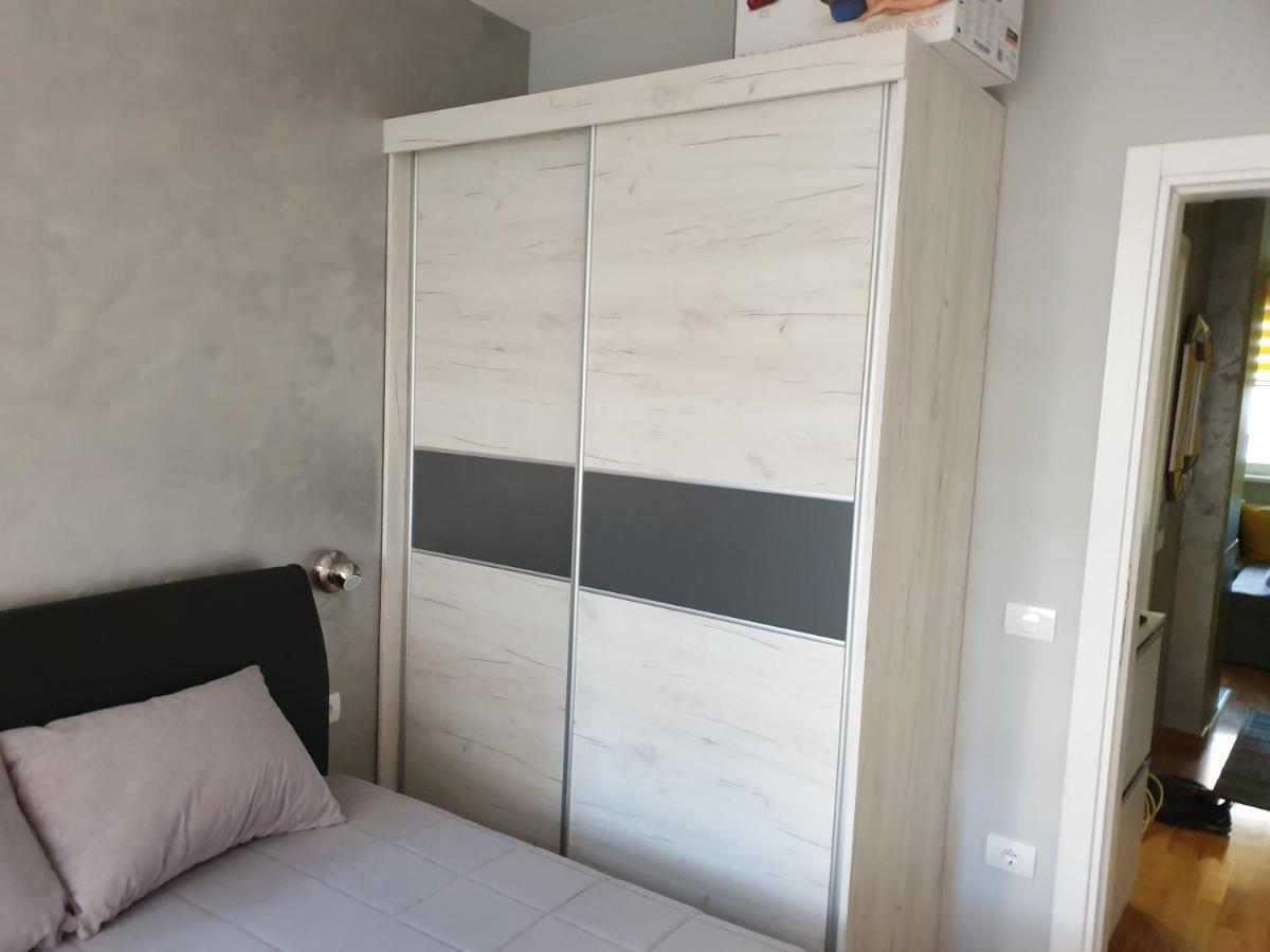 Elena Lux Apartment Uzice Ngoại thất bức ảnh